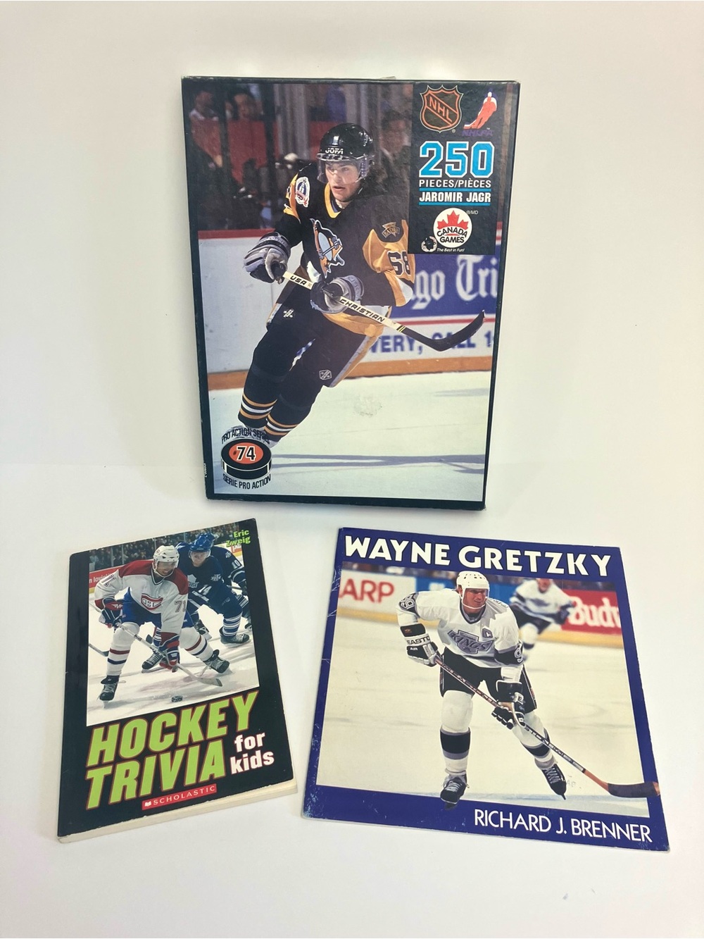 Vintage Hockey Bundle Puzzle Childrens Books 90s Y2K Jaromir Jagr Wayne Gretsky